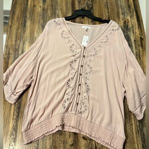 Belle sleeve blouse.